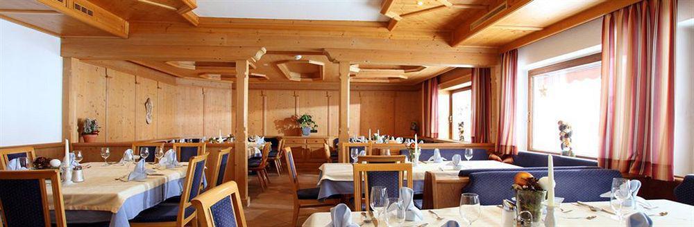 Hotel Taxacher Кірхберг Екстер'єр фото