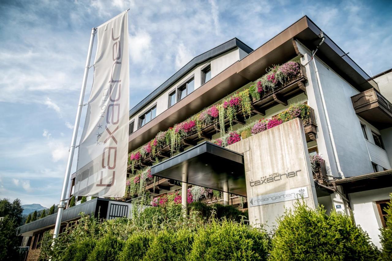 Hotel Taxacher Кірхберг Екстер'єр фото
