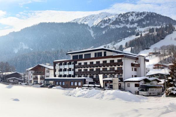 Hotel Taxacher Кірхберг Екстер'єр фото